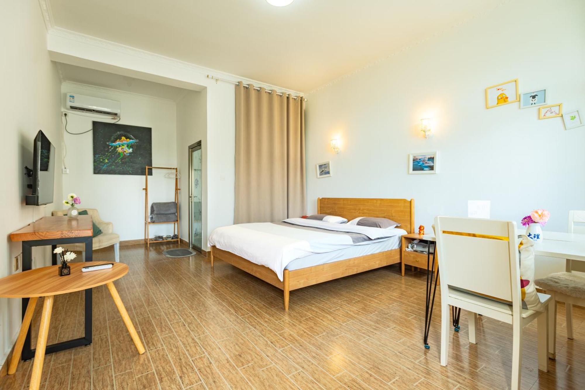 Monster B&B Далі Екстер'єр фото